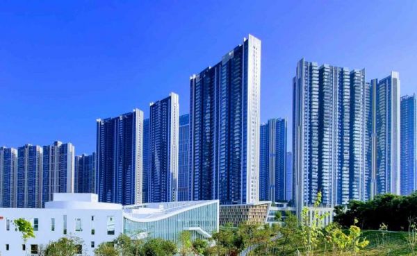 智能建造，建筑业转型，效率，成本，安全性